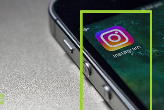 DUA SISI MATA UANG INSTAGRAM